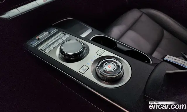 Genesis GV70 2021 2.2 автомат (гидро), миниатюра 12