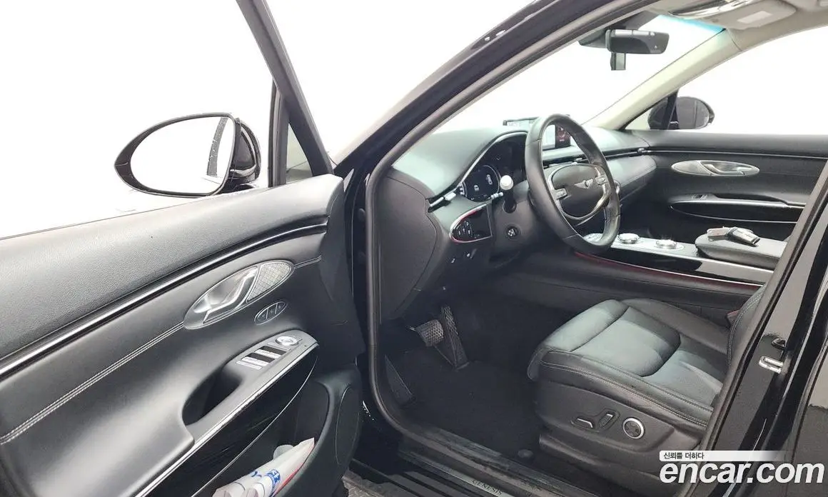 Genesis GV70 2021 2.2 автомат (гидро), фото 13 Genesis GV70 2021 2.2 автомат (гидро), фото 13
