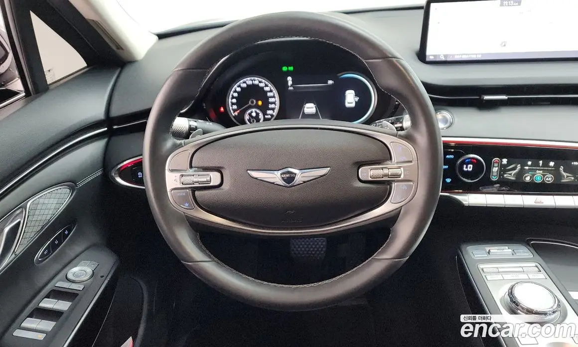 Genesis GV70 2021 2.2 автомат (гидро), фото 19 Genesis GV70 2021 2.2 автомат (гидро), фото 19