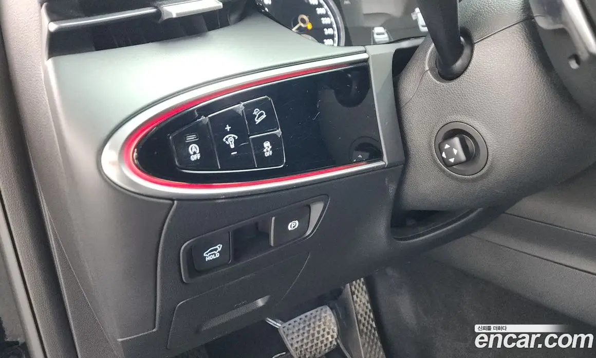 Genesis GV70 2021 2.2 автомат (гидро), фото 28 Genesis GV70 2021 2.2 автомат (гидро), фото 28