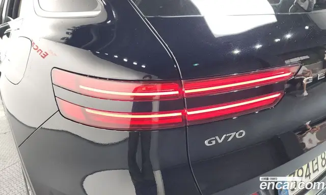 Genesis GV70 2021 2.2 автомат (гидро), миниатюра 9 Genesis GV70 2021 2.2 автомат (гидро), миниатюра 9