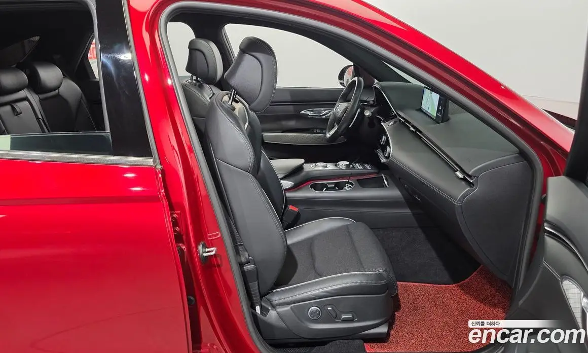Genesis GV70 2021 2.5 автомат (гидро), фото 17