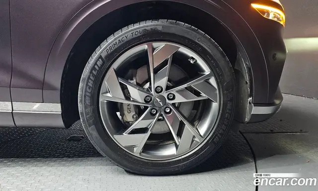 Genesis GV70 2022 0.1 автомат (гидро), миниатюра 6 Genesis GV70 2022 0.1 автомат (гидро), миниатюра 6