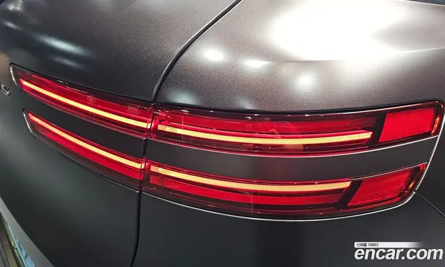 Genesis GV70 2022 0.1 автомат (гидро), миниатюра 8 Genesis GV70 2022 0.1 автомат (гидро), миниатюра 8