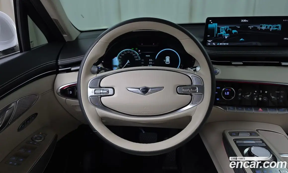 Genesis GV70 2023 2.5 автомат (гидро), фото 18 Genesis GV70 2023 2.5 автомат (гидро), фото 18