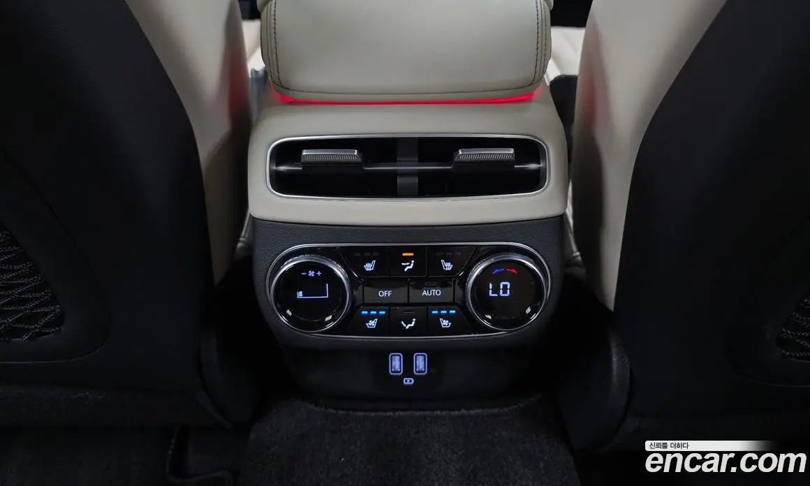Genesis GV70 2023 2.5 автомат (гидро), фото 24 Genesis GV70 2023 2.5 автомат (гидро), фото 24