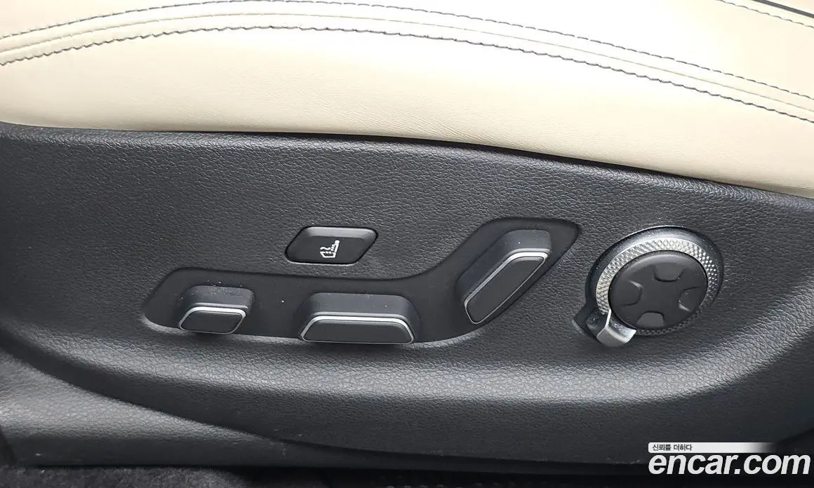 Genesis GV70 2023 2.5 автомат (гидро), фото 29 Genesis GV70 2023 2.5 автомат (гидро), фото 29
