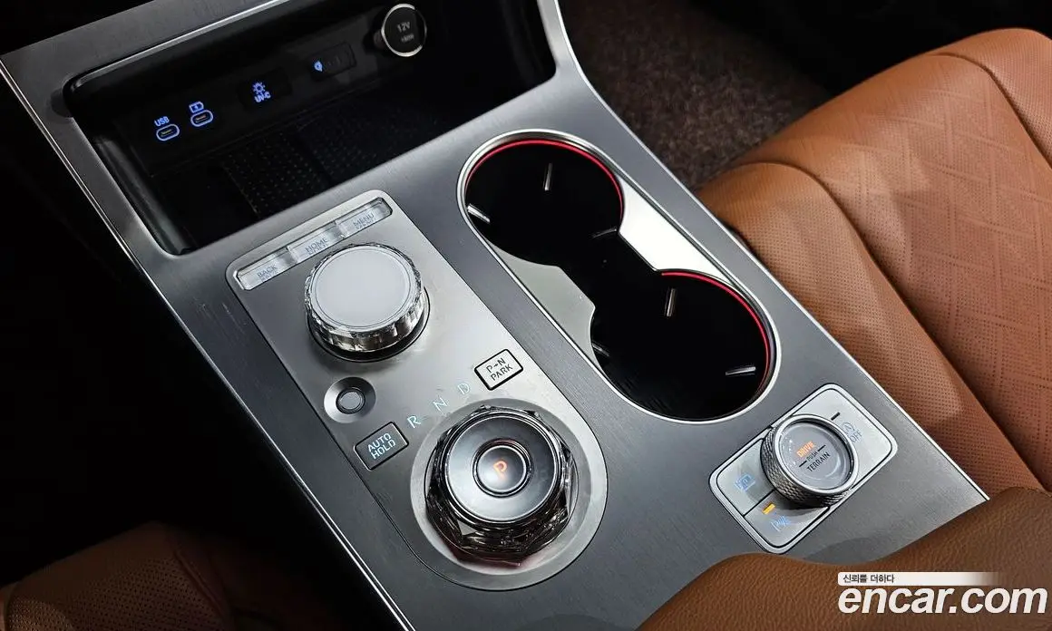 Genesis GV80 2025 2.5 автомат (гидро), фото 11 Genesis GV80 2025 2.5 автомат (гидро), фото 11