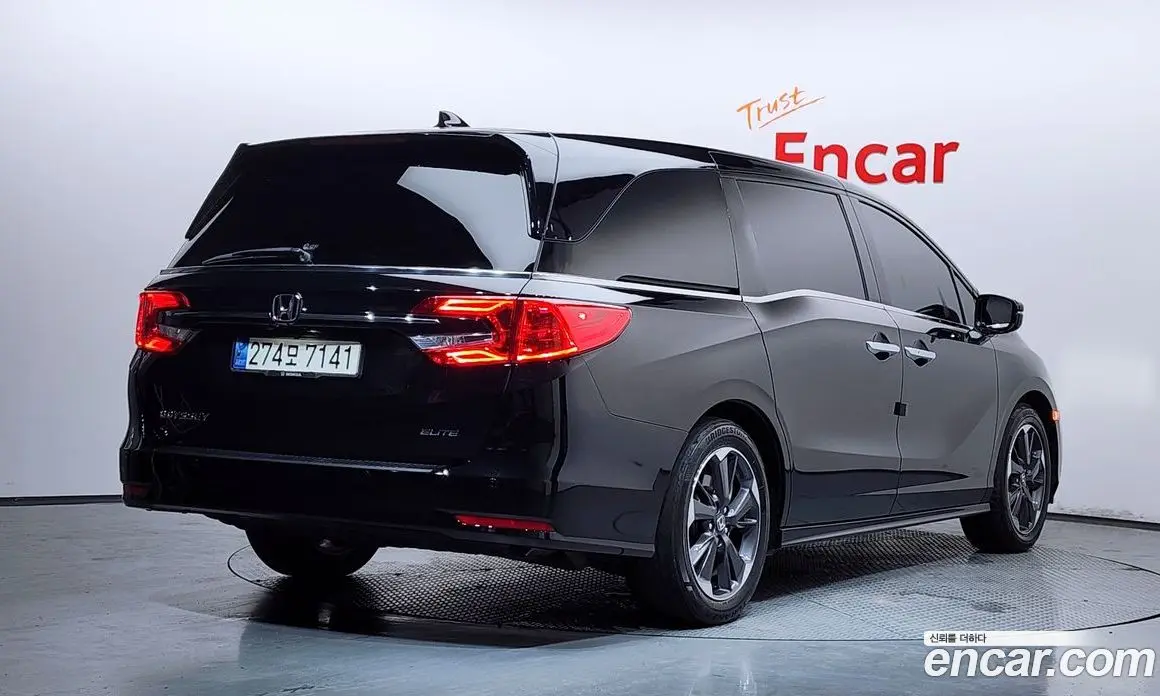 Honda Odyssey 2021 3.5 автомат (гидро), фото 2 Honda Odyssey 2021 3.5 автомат (гидро), фото 2