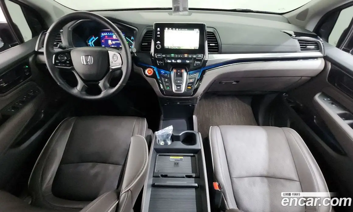 Honda Odyssey 2021 3.5 автомат (гидро), фото 10 Honda Odyssey 2021 3.5 автомат (гидро), фото 10