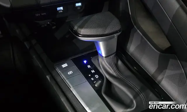 Hyundai Avante 2023 1.6 автомат (гидро), миниатюра 12