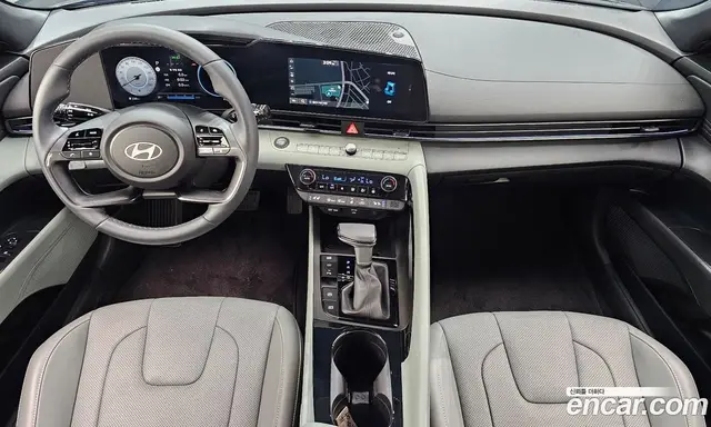 Hyundai Avante 2024 1.6 автомат (гидро), миниатюра 7