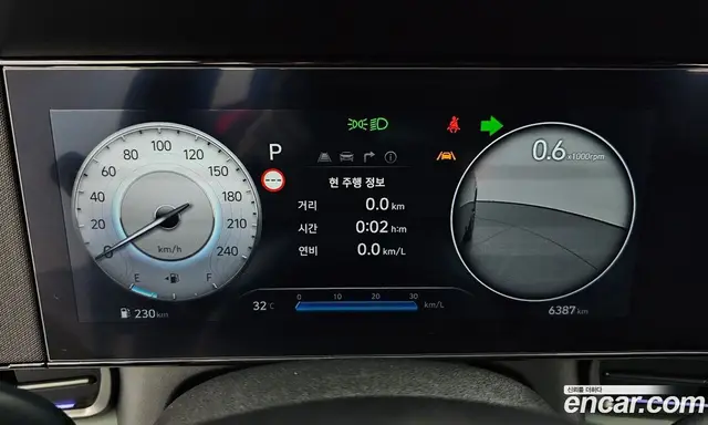 Hyundai Avante 2024 1.6 автомат (гидро), миниатюра 8