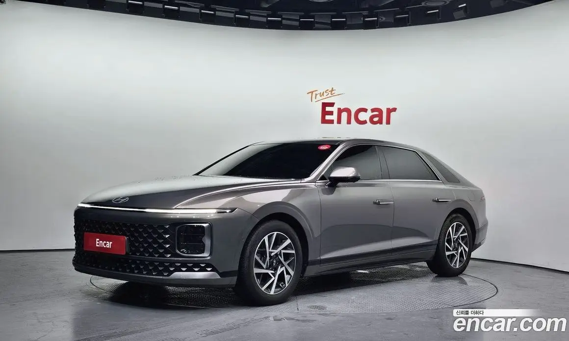 Hyundai Grandeur 2023 2.5 автомат (гидро), фото 1 Hyundai Grandeur 2023 2.5 автомат (гидро), фото 1