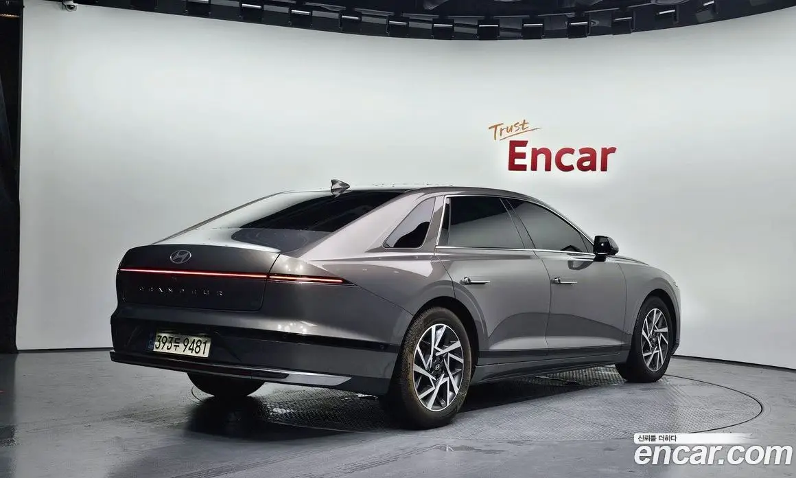 Hyundai Grandeur 2023 2.5 автомат (гидро), фото 2 Hyundai Grandeur 2023 2.5 автомат (гидро), фото 2