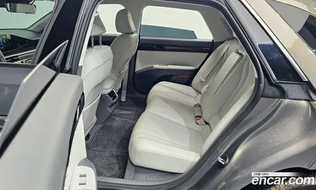 Hyundai Grandeur 2023 2.5 автомат (гидро), миниатюра 11 Hyundai Grandeur 2023 2.5 автомат (гидро), миниатюра 11