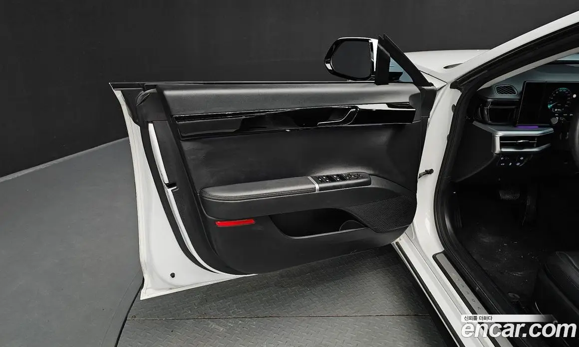 Hyundai Grandeur 2024 1.6 автомат (гидро), фото 14 Hyundai Grandeur 2024 1.6 автомат (гидро), фото 14