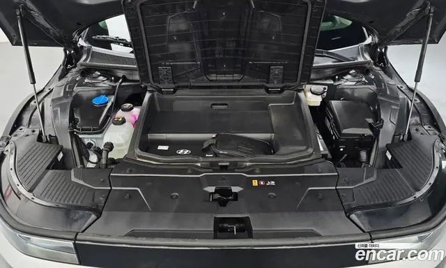 Hyundai Ioniq 5 2023 0.1 автомат (гидро), миниатюра 6 Hyundai Ioniq 5 2023 0.1 автомат (гидро), миниатюра 6