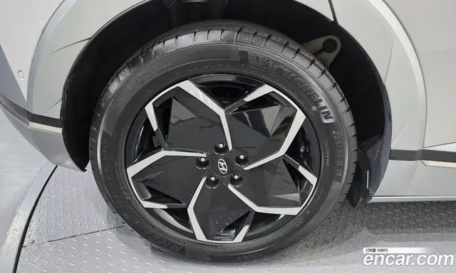 Hyundai Ioniq 5 2023 0.1 автомат (гидро), миниатюра 5