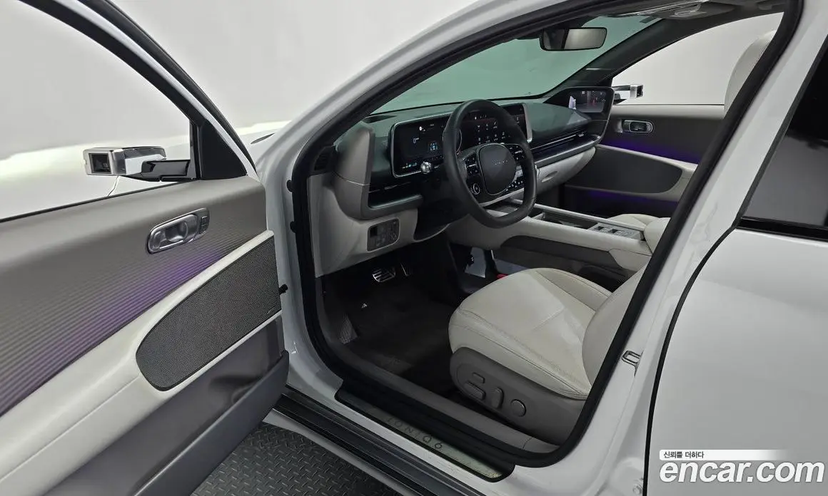 Hyundai Ioniq 6 2022 0.1 автомат (гидро), фото 13