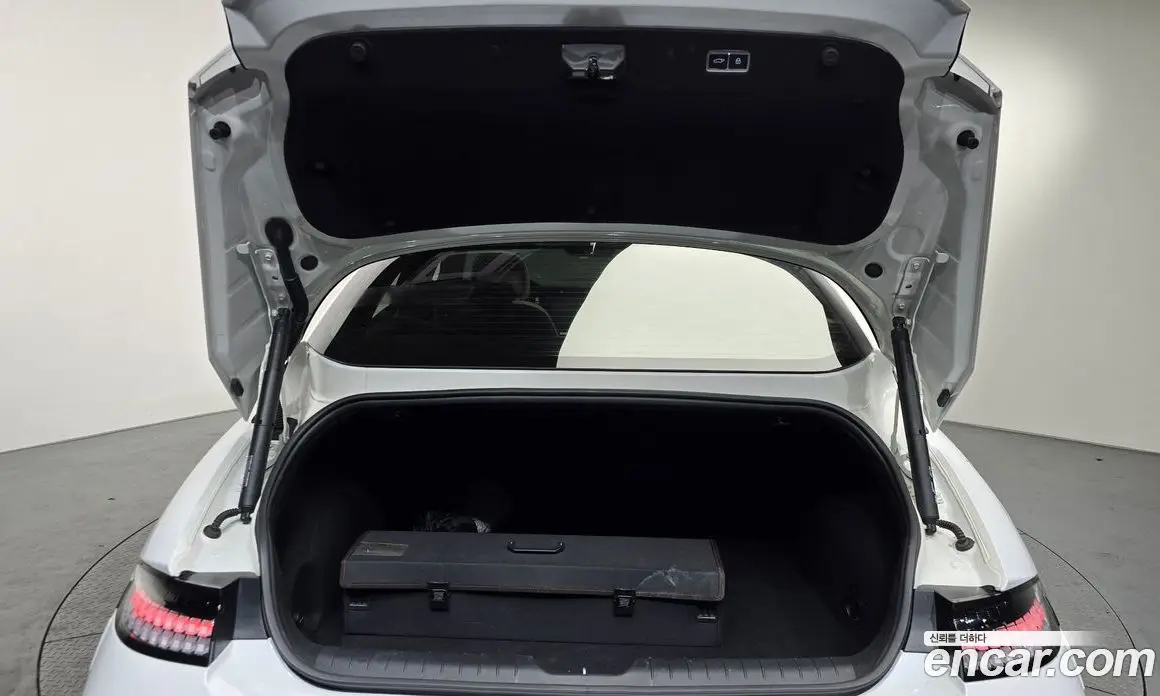 Hyundai Ioniq 6 2022 0.1 автомат (гидро), фото 24