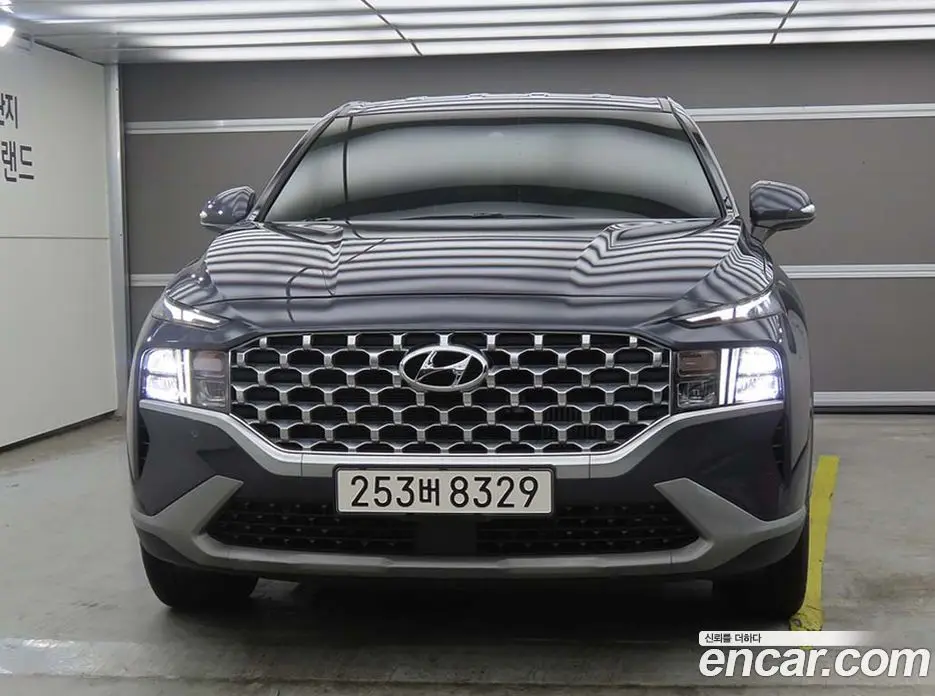 Hyundai Santa Fe 2021 2.2 автомат (гидро), фото 2 Hyundai Santa Fe 2021 2.2 автомат (гидро), фото 2