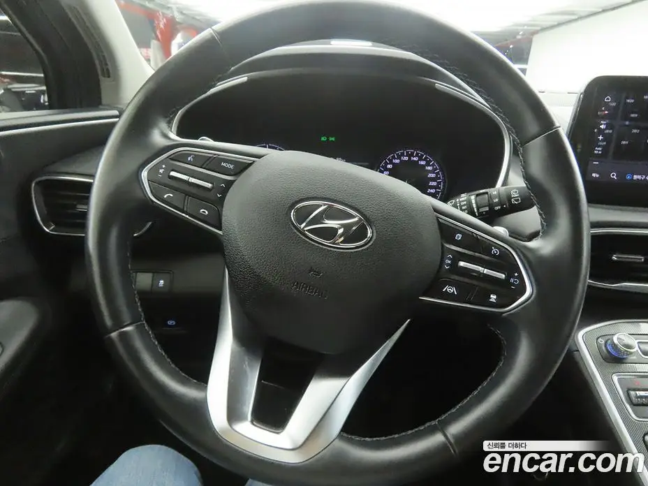 Hyundai Santa Fe 2021 2.2 автомат (гидро), фото 8 Hyundai Santa Fe 2021 2.2 автомат (гидро), фото 8