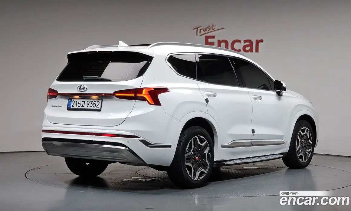 Hyundai Santa Fe 2022 1.6 автомат (гидро), фото 1 Hyundai Santa Fe 2022 1.6 автомат (гидро), фото 1
