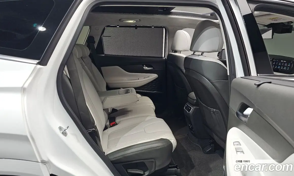 Hyundai Santa Fe 2022 1.6 автомат (гидро), фото 16 Hyundai Santa Fe 2022 1.6 автомат (гидро), фото 16
