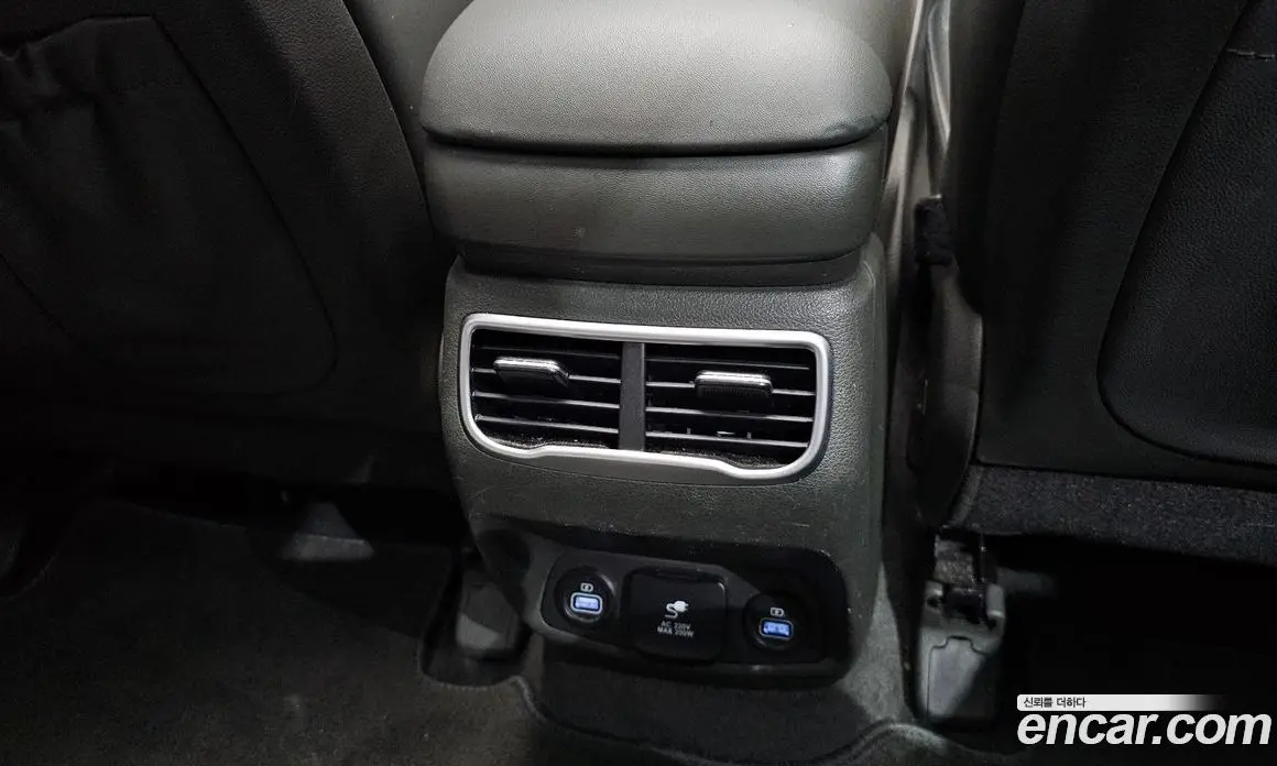 Hyundai Santa Fe 2022 1.6 автомат (гидро), фото 37 Hyundai Santa Fe 2022 1.6 автомат (гидро), фото 37