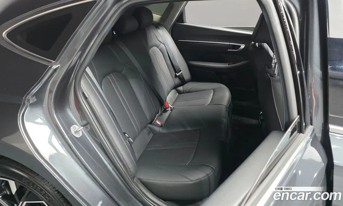Hyundai Sonata 2023 2.0 автомат (гидро), фото 17 Hyundai Sonata 2023 2.0 автомат (гидро), фото 17