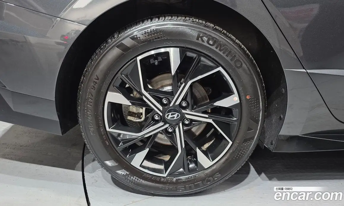 Hyundai Sonata 2023 2.0 автомат (гидро), фото 5 Hyundai Sonata 2023 2.0 автомат (гидро), фото 5