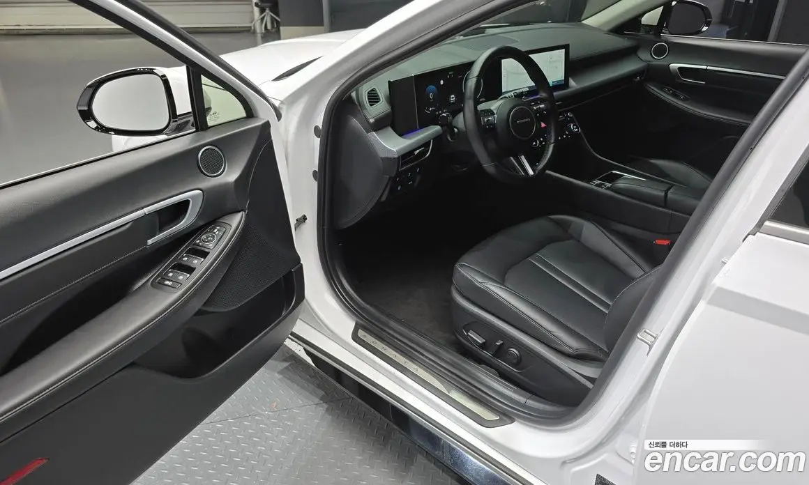Hyundai Sonata 2023 2.0 автомат (гидро), фото 13 Hyundai Sonata 2023 2.0 автомат (гидро), фото 13