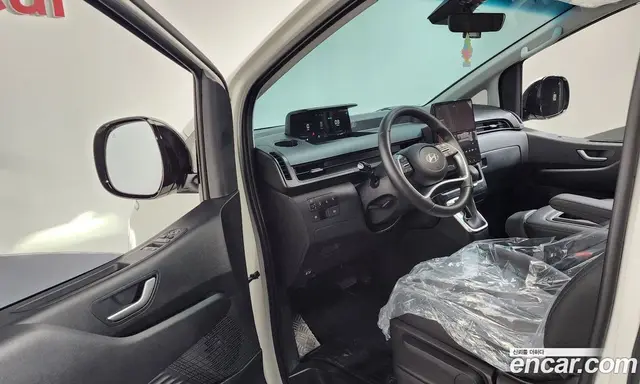 Hyundai Staria 2025 2.2 автомат (гидро), миниатюра 12