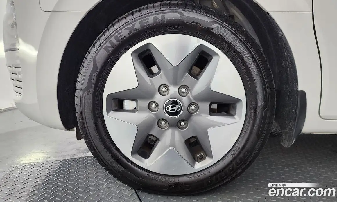 Hyundai Staria 2025 2.2 автомат (гидро), фото 4 Hyundai Staria 2025 2.2 автомат (гидро), фото 4