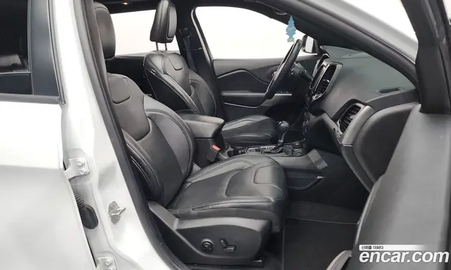 Jeep Cherokee 2021 2.4 автомат (гидро), миниатюра 11 Jeep Cherokee 2021 2.4 автомат (гидро), миниатюра 11