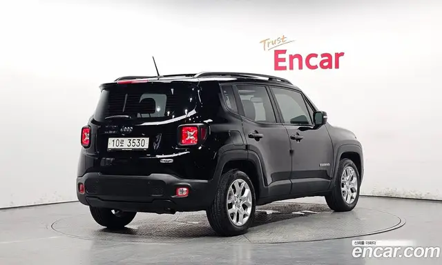 Jeep Renegade 2017 2.4 автомат (гидро), миниатюра 2 Jeep Renegade 2017 2.4 автомат (гидро), миниатюра 2