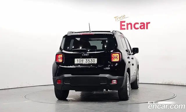 Jeep Renegade 2017 2.4 автомат (гидро), миниатюра 4 Jeep Renegade 2017 2.4 автомат (гидро), миниатюра 4