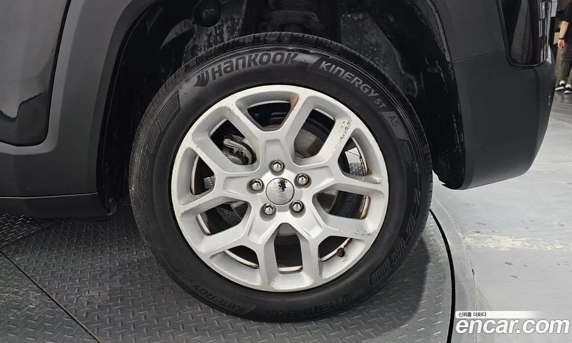 Jeep Renegade 2017 2.4 автомат (гидро), фото 7 Jeep Renegade 2017 2.4 автомат (гидро), фото 7