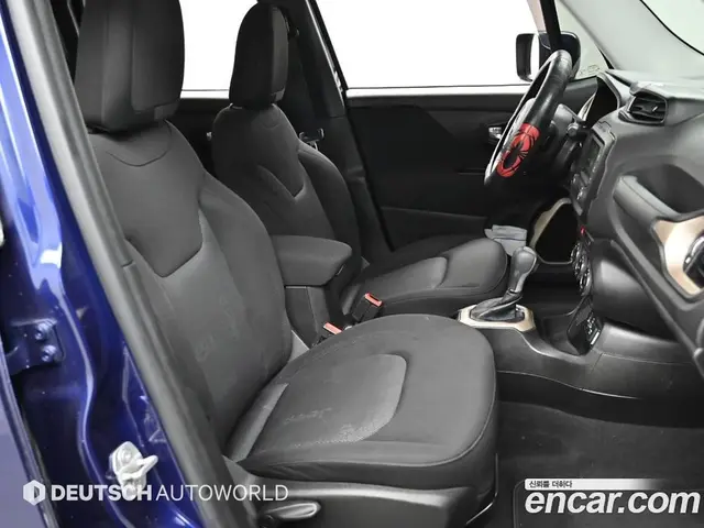 Jeep Renegade 2017 2.4 автомат (гидро), миниатюра 10 Jeep Renegade 2017 2.4 автомат (гидро), миниатюра 10