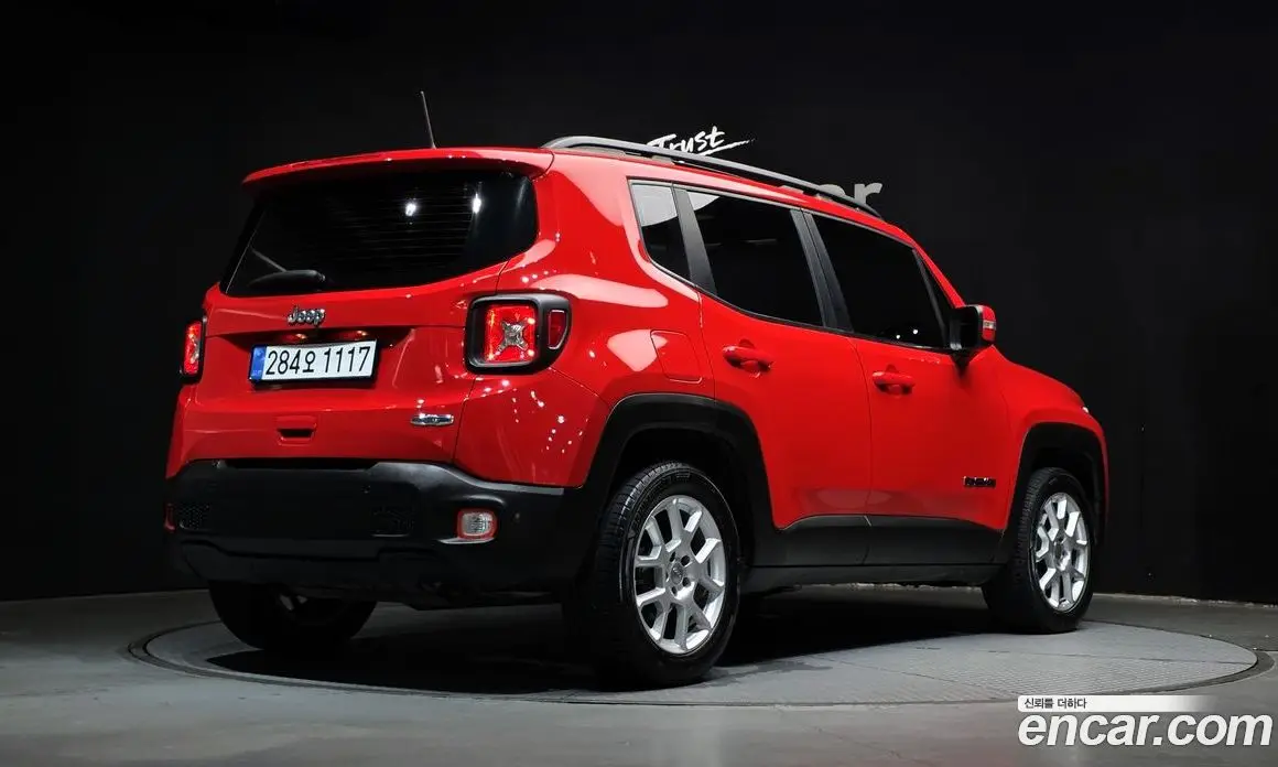 Jeep Renegade 2021 2.4 автомат (гидро), фото 2 Jeep Renegade 2021 2.4 автомат (гидро), фото 2