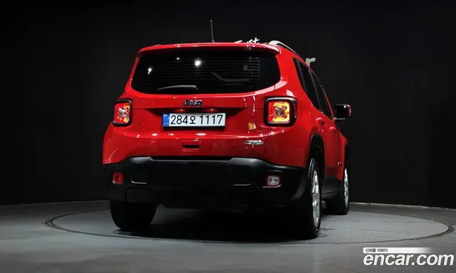 Jeep Renegade 2021 2.4 автомат (гидро), миниатюра 4 Jeep Renegade 2021 2.4 автомат (гидро), миниатюра 4