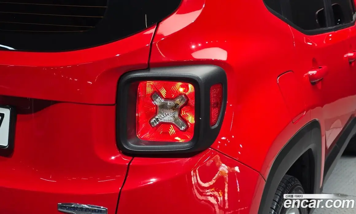Jeep Renegade 2021 2.4 автомат (гидро), фото 9 Jeep Renegade 2021 2.4 автомат (гидро), фото 9