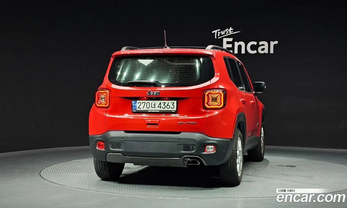 Jeep Renegade 2021 2.4 автомат (гидро), фото 4 Jeep Renegade 2021 2.4 автомат (гидро), фото 4