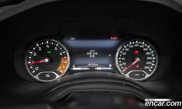 Jeep Renegade 2021 2.4 автомат (гидро), миниатюра 8 Jeep Renegade 2021 2.4 автомат (гидро), миниатюра 8