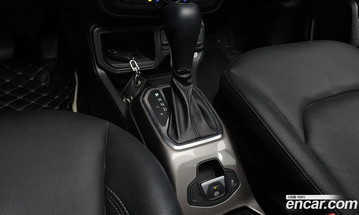 Jeep Renegade 2021 2.4 автомат (гидро), фото 9 Jeep Renegade 2021 2.4 автомат (гидро), фото 9
