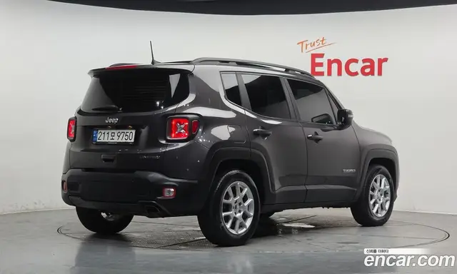 Jeep Renegade 2021 2.4 автомат (гидро), миниатюра 2 Jeep Renegade 2021 2.4 автомат (гидро), миниатюра 2