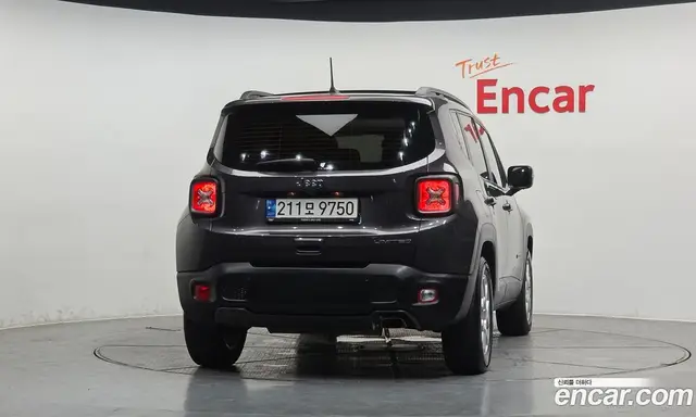 Jeep Renegade 2021 2.4 автомат (гидро), миниатюра 4 Jeep Renegade 2021 2.4 автомат (гидро), миниатюра 4
