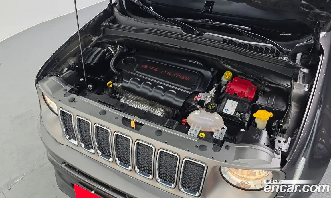 Jeep Renegade 2021 2.4 автомат (гидро), фото 6 Jeep Renegade 2021 2.4 автомат (гидро), фото 6