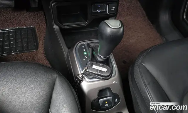 Jeep Renegade 2021 2.4 автомат (гидро), миниатюра 9 Jeep Renegade 2021 2.4 автомат (гидро), миниатюра 9